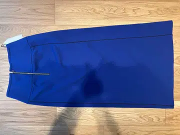 택 포함 미사용 새상품 A+TOKYO 타이트 스커트 블루