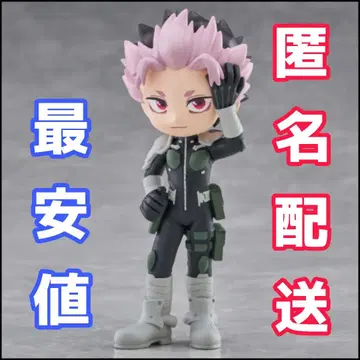 괴수 8호 나루미 겐 팔버스 피규어