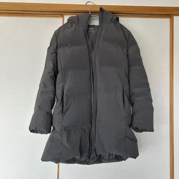 새상품 UNIQLO 심리스 다운 그레이