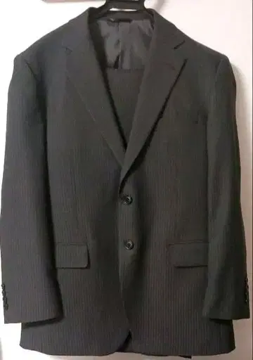 다크 그레이 스트라이프 비즈니스 정장 AB5 상하의 세트