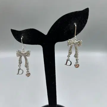 241 빈티지 하자품 리본형 실버 귀걸이 D 참 포함