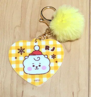 BT21 폼폼 달린 아크릴 키링 RJ 훼미리마트