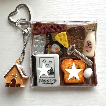 가챠 파우치 PEANUTS 모닝 세트