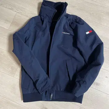 TOMMY HILFIGER 네이비 나일론 자켓