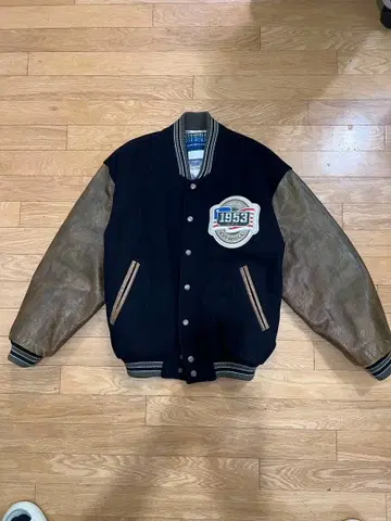 ONEILL 바시티 자켓 블랙/브라운