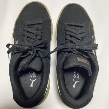 PUMA 블랙 스웨이드 스니커즈 23.5 cm