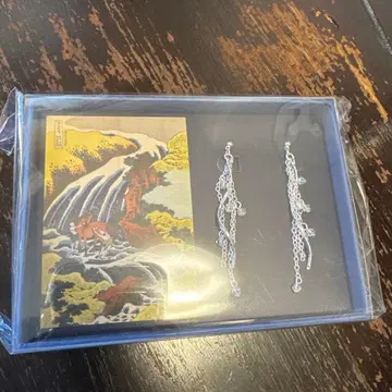 펠리시모 가쓰시카 호쿠사이 일본 각지의 폭포 투어 귀걸이