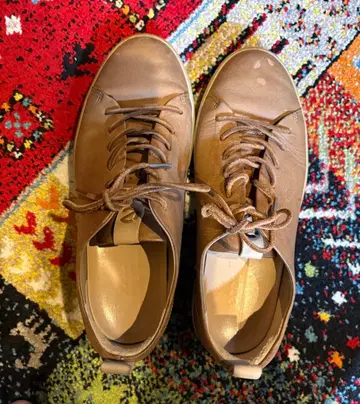 브라운 가죽 레이스업 슈즈
