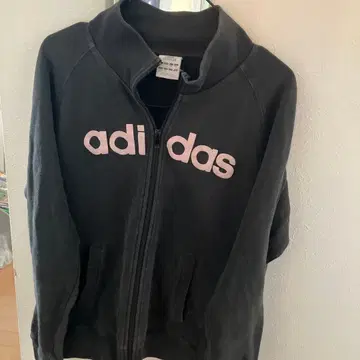 아디다스 상의