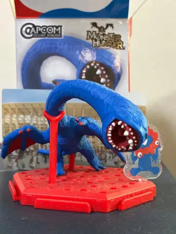 몬스터 헌터 미야쿠미야쿠 컬러 버전