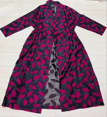 개성파 패턴 롱 가운 코트 겉옷 블랙 x 핑크