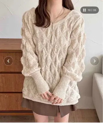 새상품 [ apres jour clair ] 포코포코 시어 니트