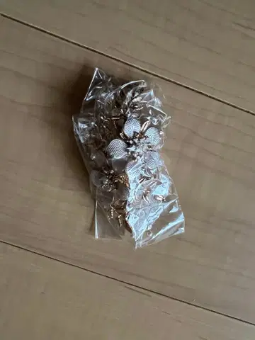 골드 꽃과 잎 브로치 머리 장식 헤어 액세서리