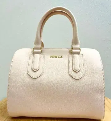 설날 세일 [ 새상품 미사용 새상품급 ] FURLA 훌라 핸드백