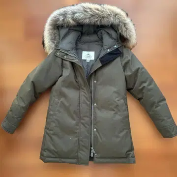 PYRENEX 다운 자켓 올리브색 후드 부착 사이즈 36