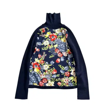 49AV. junko shimada 준코 시마다 꽃무늬 터틀 니트 40