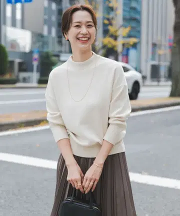 URBAN RESEARCH DOORS 보틀넥 니트 풀오버