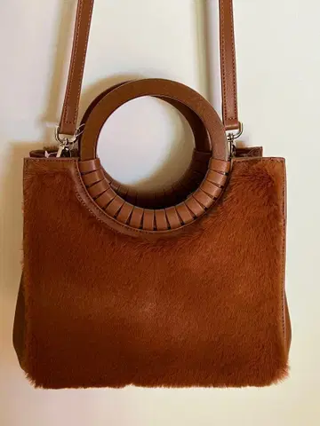 에코 퍼 우드 핸들 토트 브라운 미사용 새상품