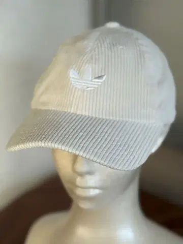 아디다스 오리지널스 코듀로이 캡 아이보리 프리 사이즈