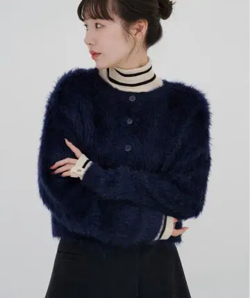 DISCOAT 라메 페더얀 가디건 네이비