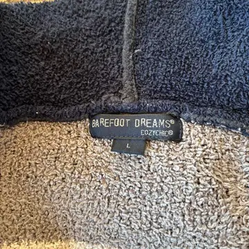 BAREFOOT DREAMS 후드 부착 니트 L