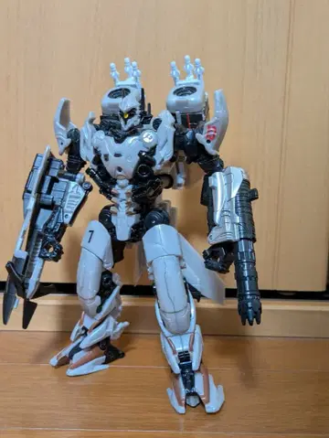 트랜스포머 최후의 기사단 디셉티콘 나이트로