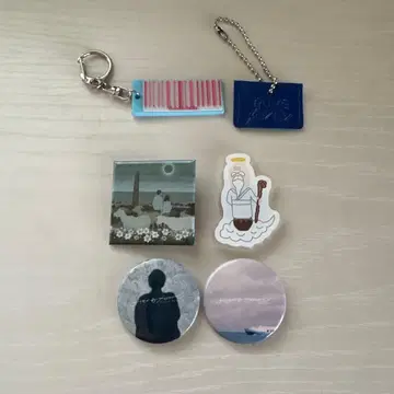 오이시쿠루 굿즈 모음 가챠 캔뱃지