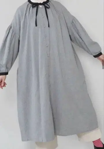 무목테키 긴팔 원피스