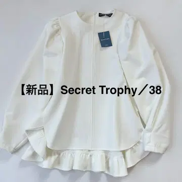 택 포함 새상품 시크릿 트로피 백프릴 블라우스 긴팔 화이트 포멀