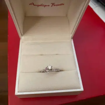 Angelique Ferrarelle 엘레강트 반지