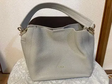 FURLA 그레이 가죽 핸드백