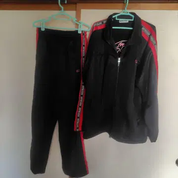 impressive 저지 상하의