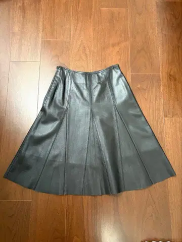 가죽 플레어 스커트 양가죽