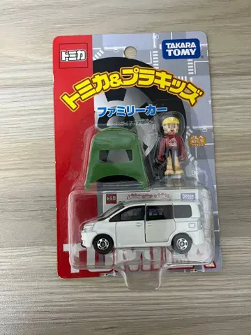 토미카 & 플라키즈 패밀리카 도요타 복시 화이트 T군