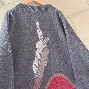 [새상품급] 유로 빈티지 두툼한 울 니트