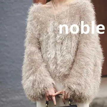 Noble 금기 페더 니트 V넥 풀오버