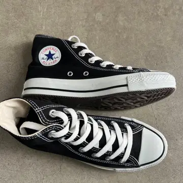 미사용 23.5cm CONVERSE 블랙 하이컷 스니커즈 4.5 블랙