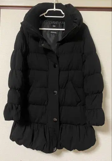 AZUL 블랙 다운 자켓