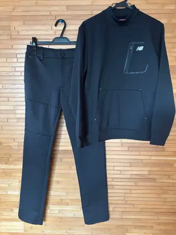 새상품 뉴발란스 newbalance 골프 맨투맨 저지 상하의 세트