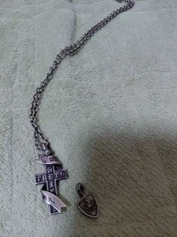 푸에르타 델 솔 x HISASHI 콜라보 목걸이