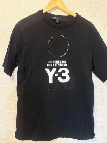 Y-3 블랙 T셔츠 M 사이즈