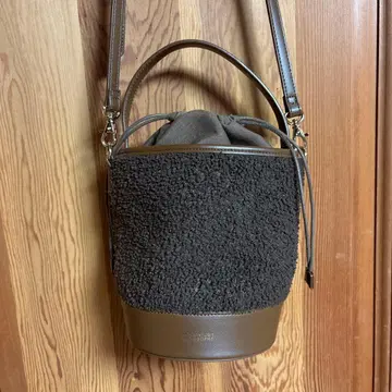 다크 브라운 복조리형 숄더백