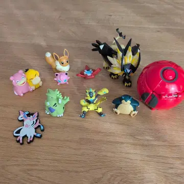포켓몬 피규어 세트 9체 몬스터볼 포함