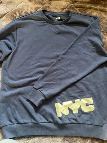 NYC 네이비 맨투맨 3L