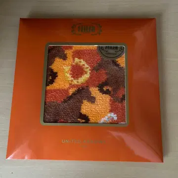 UNITED ARROWS 콜라보 페이 호스