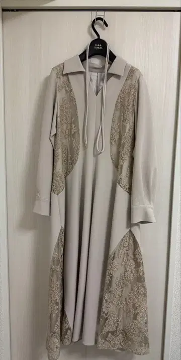 anuans 부케 레이스 스위치 플레어 원피스 베이지