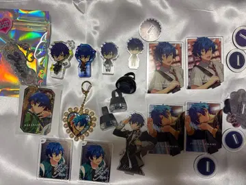 사자나미 쥰 굿즈 묶음 판매