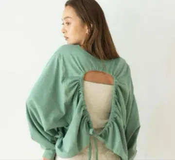 SeaRoomLynn 시루무린 백 오픈 돌먼 티셔츠