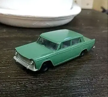 FIAT 1800 V201 [ 독일제 미니카 ]