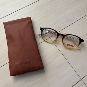 오소마츠 6쌍둥이 콜라보 안경 쥬시마츠